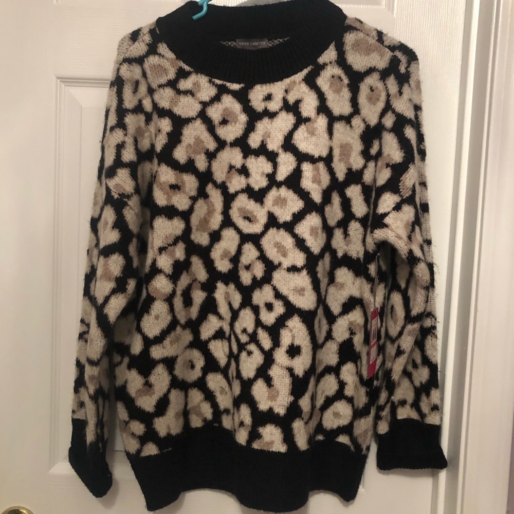 NWT Vince Camuto leopard-print sweater